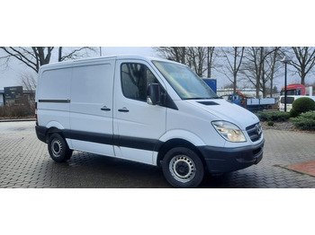 Xe van nhỏ gọn MERCEDES-BENZ Sprinter 316