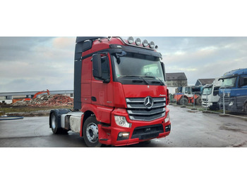 Xe đầu kéo MERCEDES-BENZ Actros 1842
