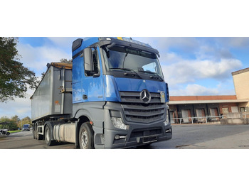 Xe đầu kéo MERCEDES-BENZ Actros 1843