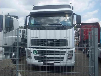 Xe đầu kéo VOLVO FH12 420