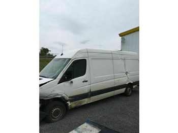 Xe van chở hàng VOLKSWAGEN Crafter