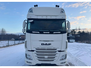 Xe đầu kéo DAF XF 510