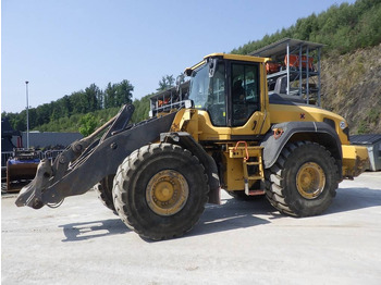 Máy xúc lật bánh lốp VOLVO L110H