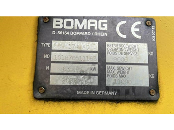 Máy lăn đường BOMAG