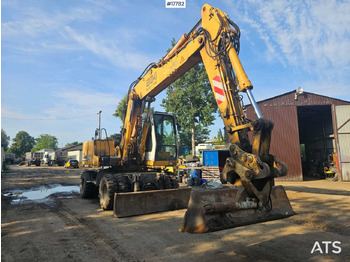 Máy xúc bánh lốp LIEBHERR A 904