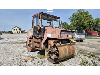 Máy lăn đường CASE
