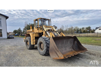 Máy xúc lật bánh lốp