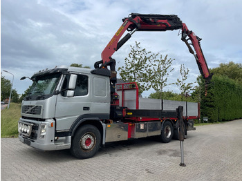 Xe cẩu tự hành VOLVO FM 440