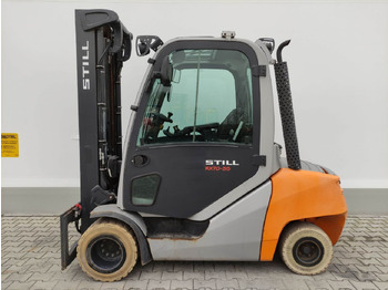 Xe nâng diesel STILL RX70