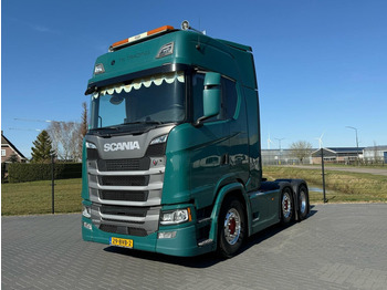 Xe đầu kéo SCANIA S 500
