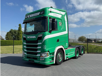 Xe đầu kéo SCANIA S 520