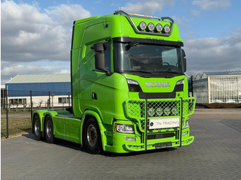 Xe đầu kéo SCANIA S 730