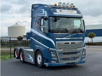 Xe đầu kéo VOLVO FH16 650