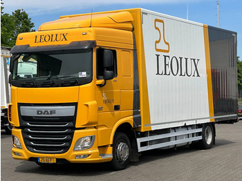 Xe tải hộp DAF XF 440