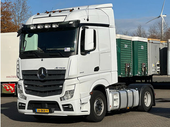 Xe đầu kéo MERCEDES-BENZ Actros 1943