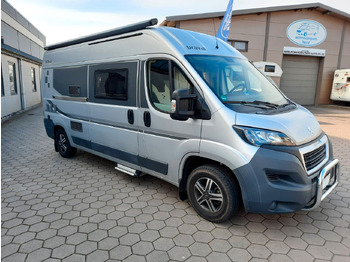 Xe van cắm trại