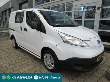 Xe van nhỏ gọn NISSAN e-NV200