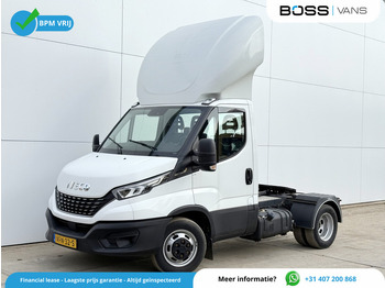 Xe đầu kéo IVECO Daily