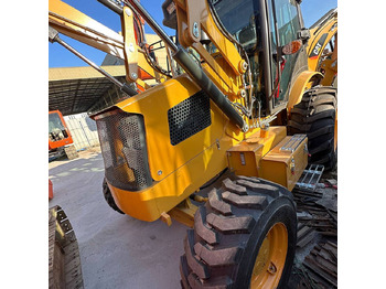 Máy xúc trước múc sau CATERPILLAR 420F