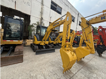 Máy xúc mini KOMATSU PC35