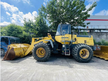 Máy xúc lật bánh lốp KOMATSU WA380-8