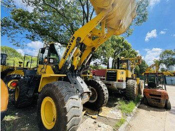 Máy xúc lật bánh lốp KOMATSU WA380-8