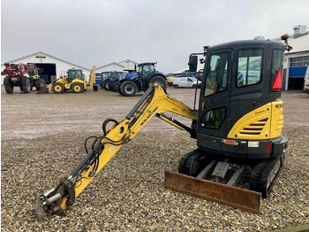 Máy xúc mini New Holland E26C minigraver: hình 4