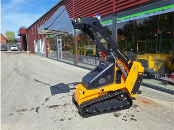 Máy xúc lật đa năng EUROTRAC