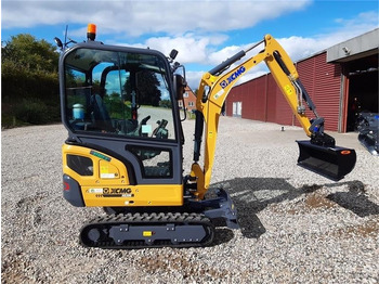 Máy xúc mini XCMG XE20E