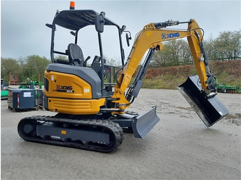 Máy xúc mini XCMG XE27E