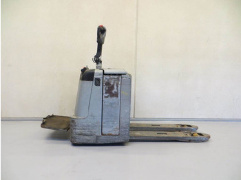 Xe tải nâng pallet BT