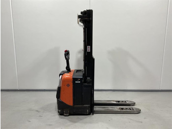 Máy xếp chồng BT