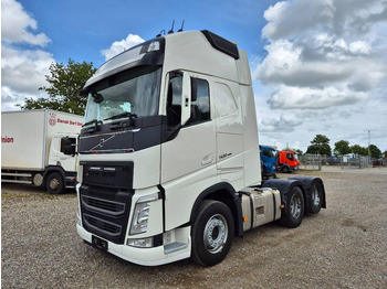 Xe đầu kéo VOLVO FH 500