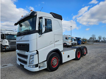 Xe đầu kéo VOLVO FH 500