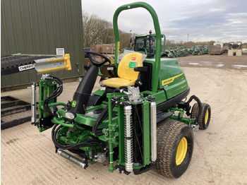 Máy cắt cỏ vườn JOHN DEERE 7700