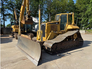 Máy ủi CATERPILLAR D6N LGP