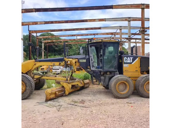 Máy san CATERPILLAR 140H