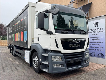 Xe tải hộp MAN TGM