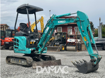 Máy xúc mini KOBELCO