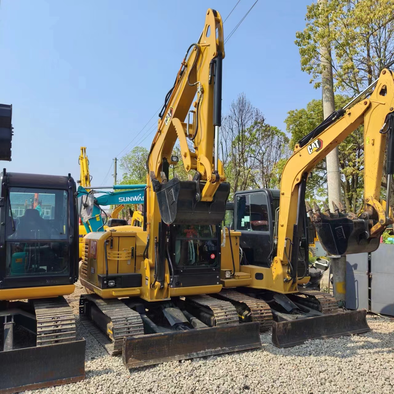 Máy xúc bánh xích CATERPILLAR 306E2