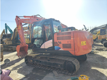 Máy xúc bánh xích HITACHI ZX130