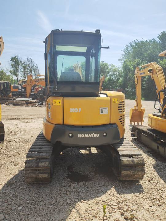 Máy xúc mini KOMATSU PC40: hình 2