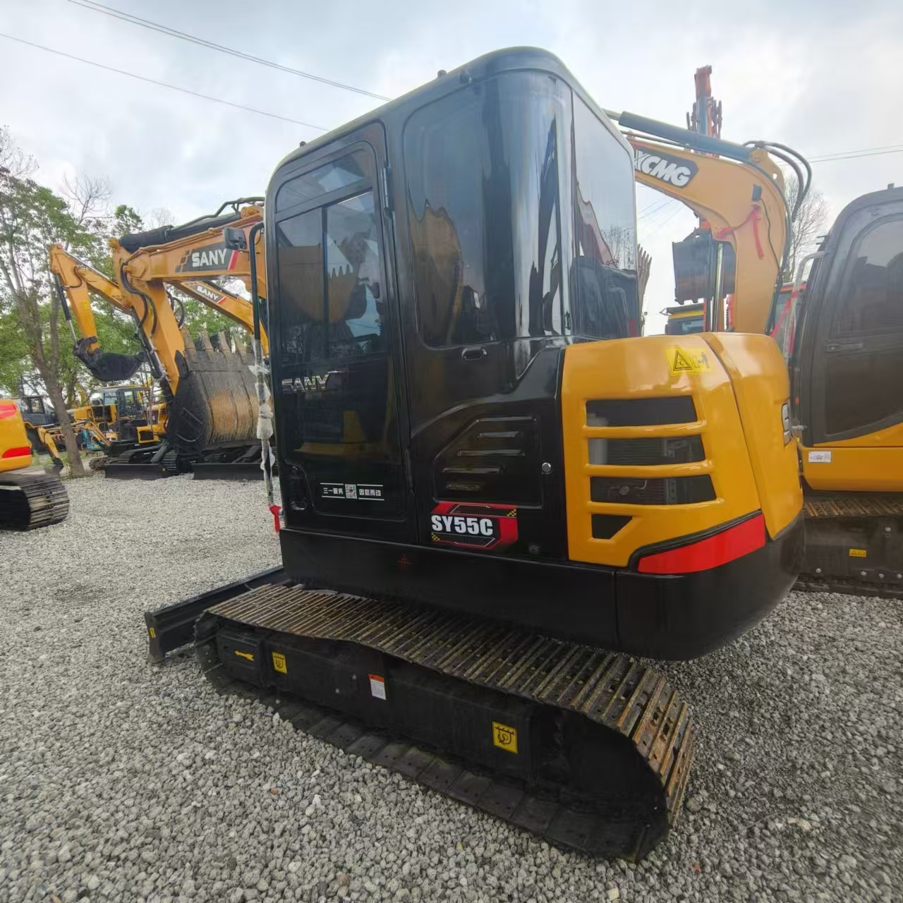 Máy xúc mini SANY SY55C: hình 3