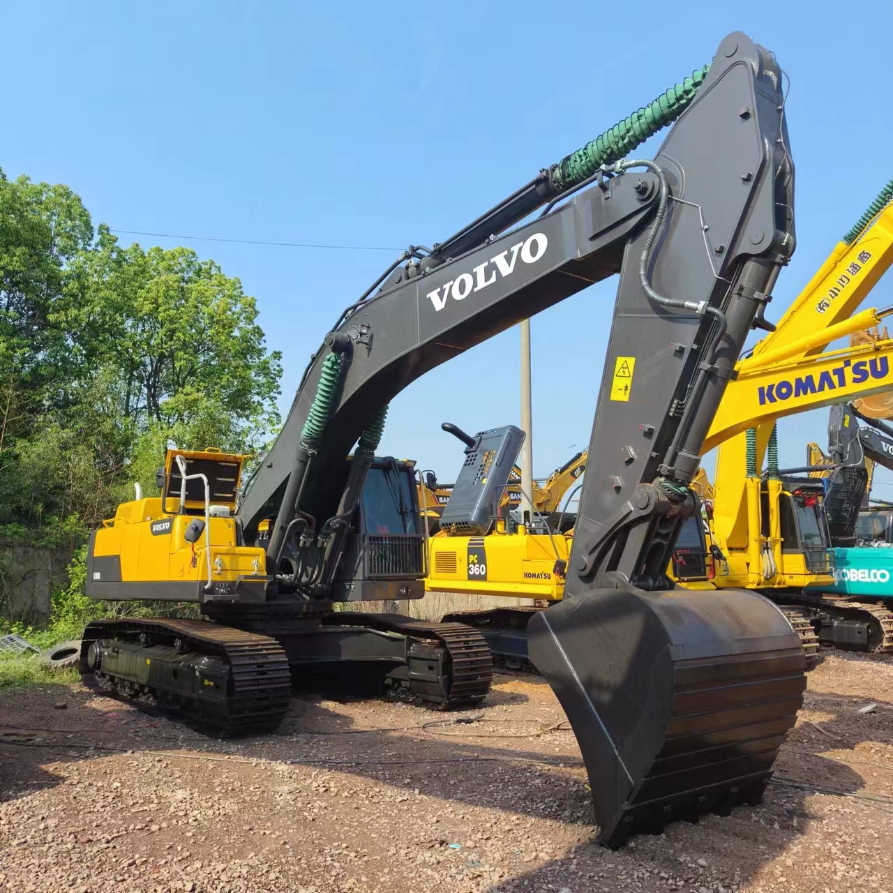 Máy xúc bánh xích VOLVO EC480