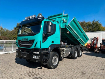 Xe ben IVECO Stralis