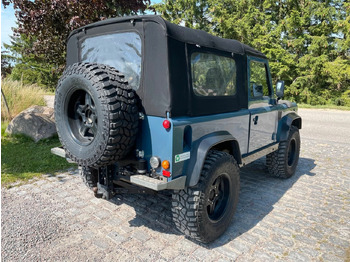 Xe bán tải Land Rover LR Defender 90 Soft Top V8 Automatic 60000 brutt Land Rover LR Defender 90 SoftTop V8 Automatic: hình 5