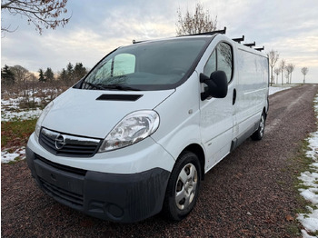 Xe van chở hàng OPEL Vivaro