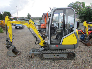 Máy xúc mini WACKER