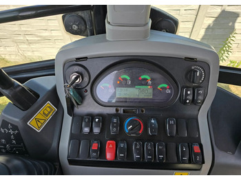 Máy xúc trước múc sau Caterpillar: hình 4