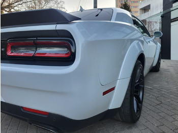 Xe coupe Dodge Challenger: hình 4
